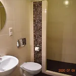 Przy Basenie Blisko Morza Brown Apartment *