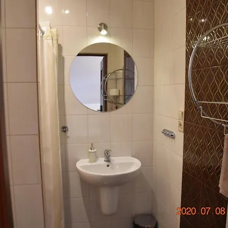 Przy Basenie Blisko Morza Brown Appartement *