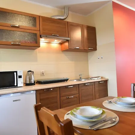 Appartement Przy Basenie Blisko Morza Brown Puck